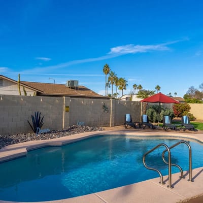 Scottsdale Oasis: Pool & Game Room