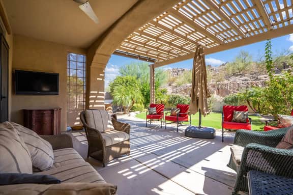 Estrella Golden Oasis | Mountain view back yard!